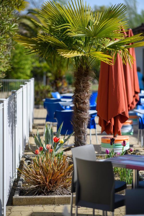 Logis Hotel Restaurant Solenca Nogaro Esterno foto