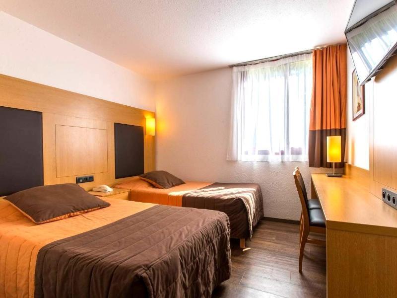 Logis Hotel Restaurant Solenca Nogaro Esterno foto