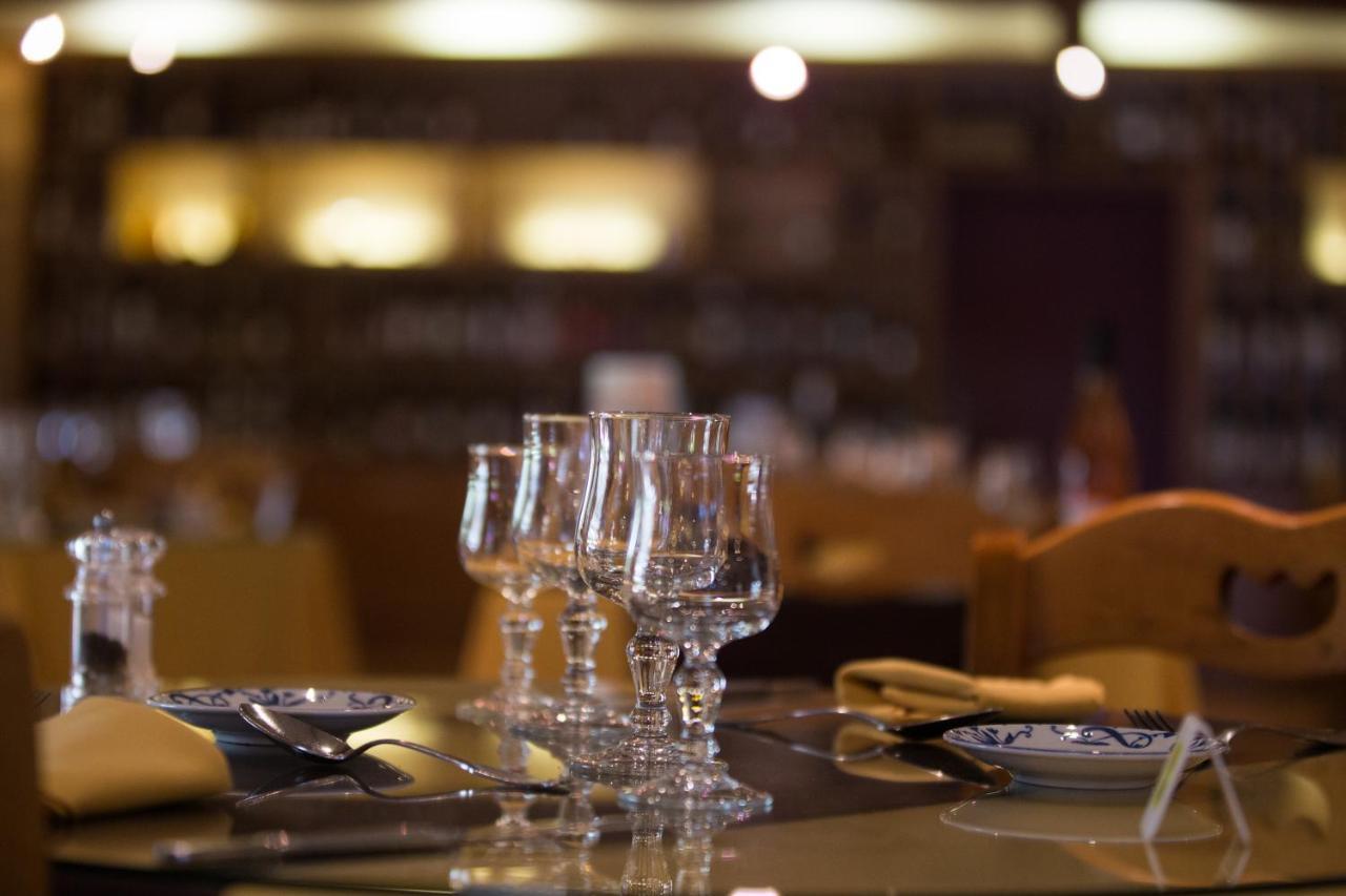 Logis Hotel Restaurant Solenca Nogaro Esterno foto